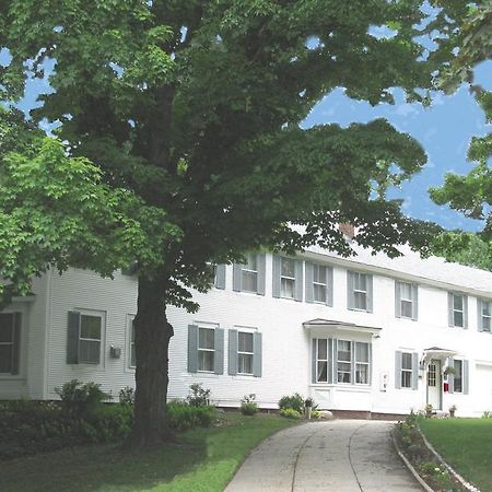 The Bridges Inn At Whitcomb House B&B Swanzey Exterior foto