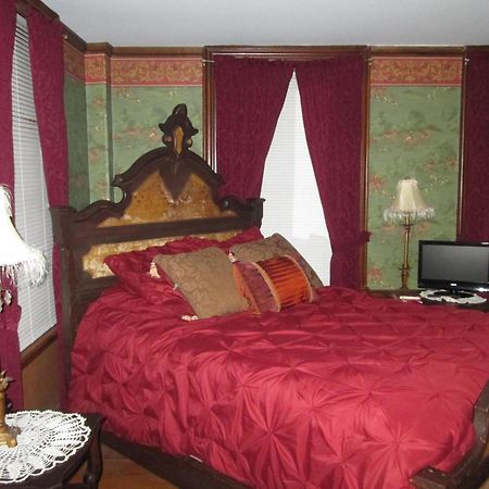 The Bridges Inn At Whitcomb House B&B Swanzey Exterior foto