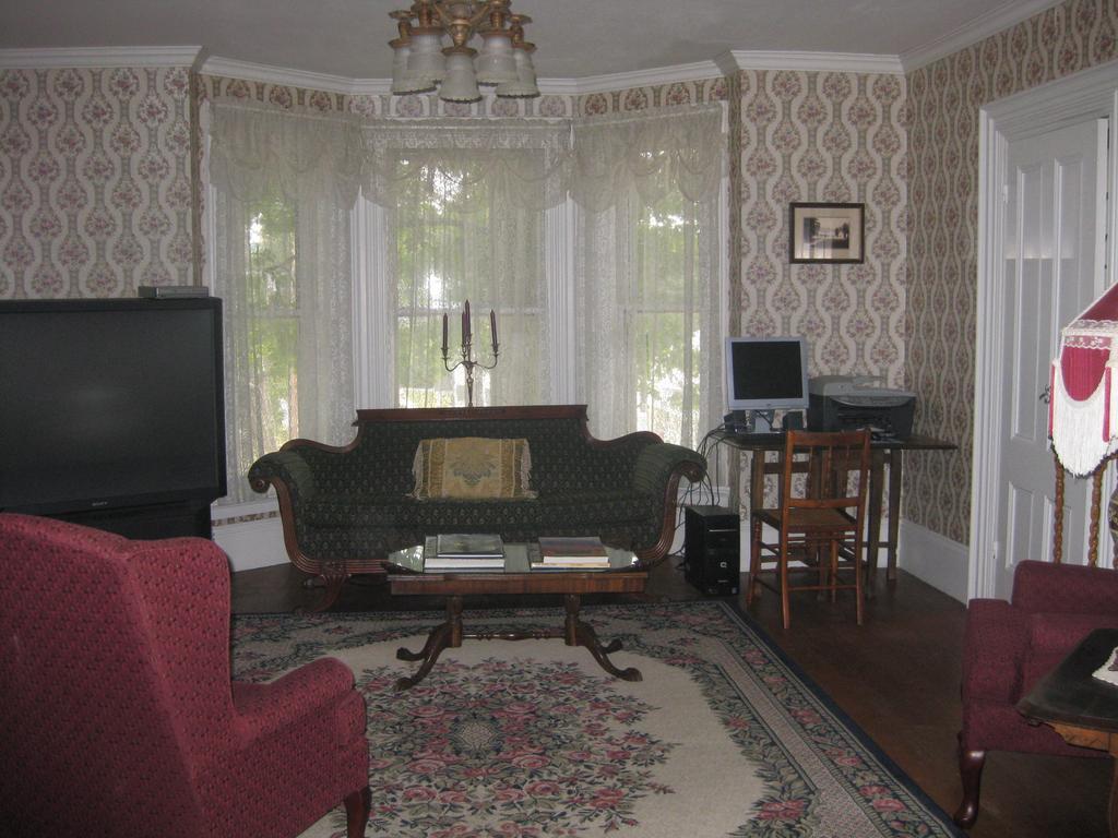 The Bridges Inn At Whitcomb House B&B Swanzey Exterior foto