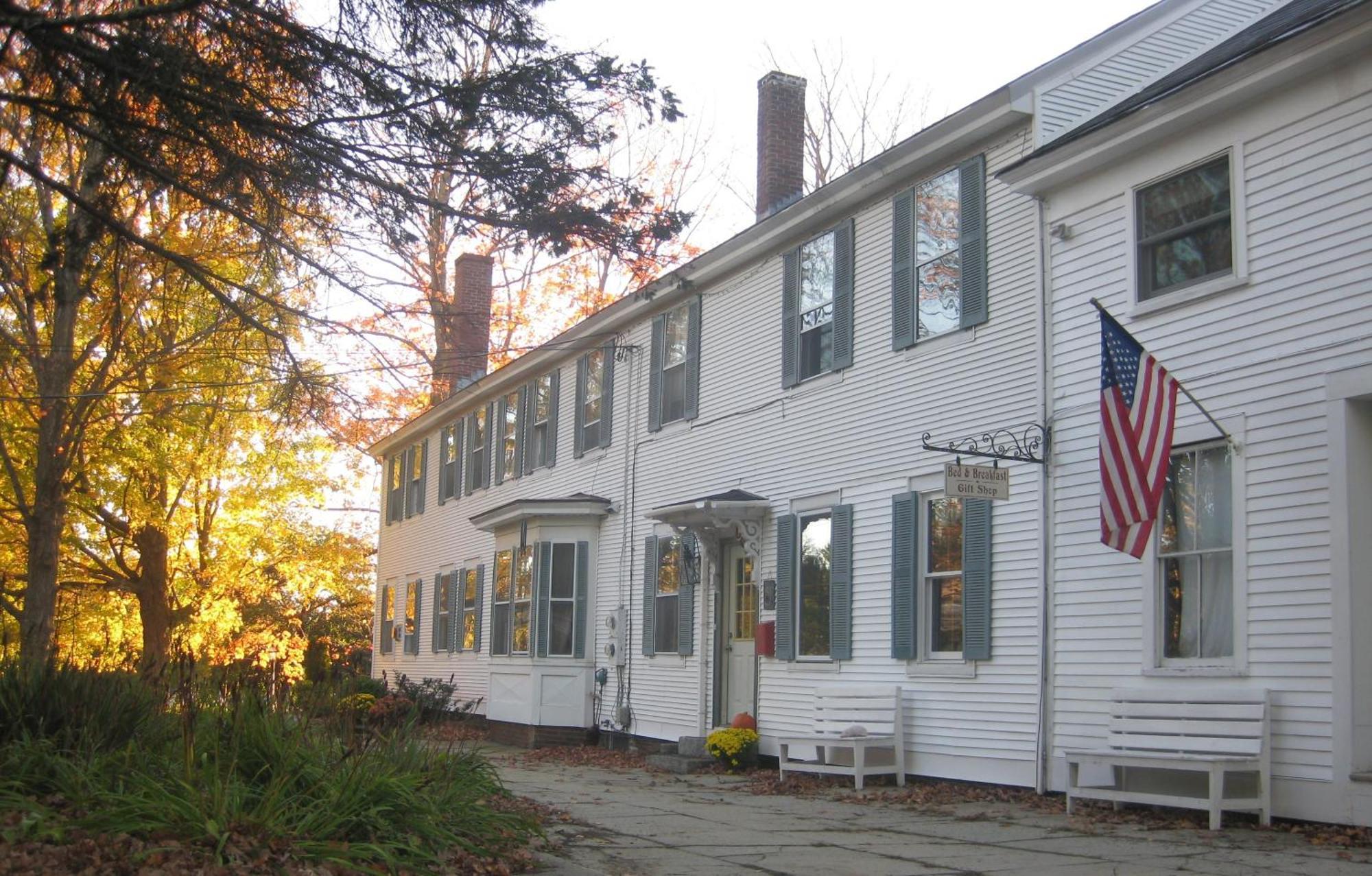The Bridges Inn At Whitcomb House B&B Swanzey Exterior foto